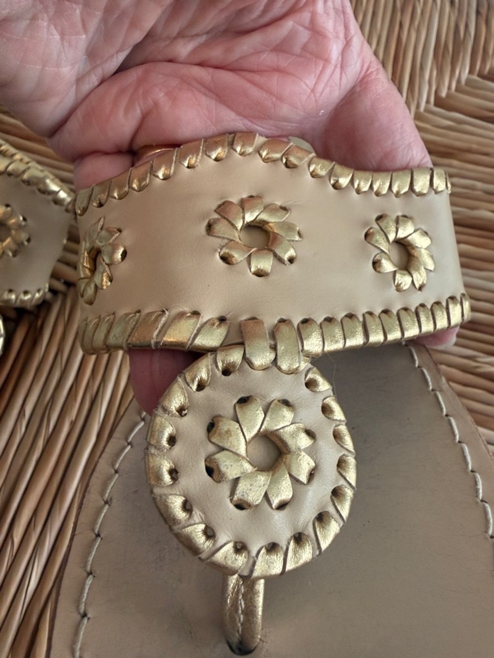 Jack Rogers Tan and Gold Womens Sandal Leather Preppy Jacqueline Kennedy Classic - Picture 9 of 9